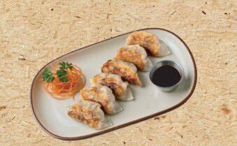 Steamed Gyoza (6)